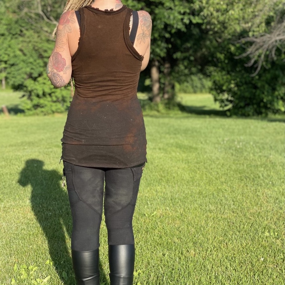 Wildhorse Apparel hand painted top, brand new - Picture 2 of 9
